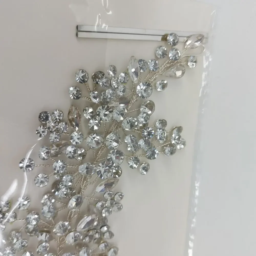 Unbranded wedding headband